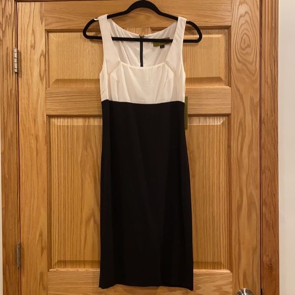 Nicolle Miller Two-Tones Dress - Picture 2 of 12